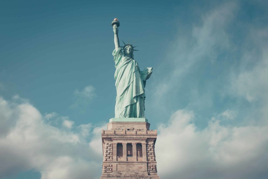 how they moved the statue of liberty